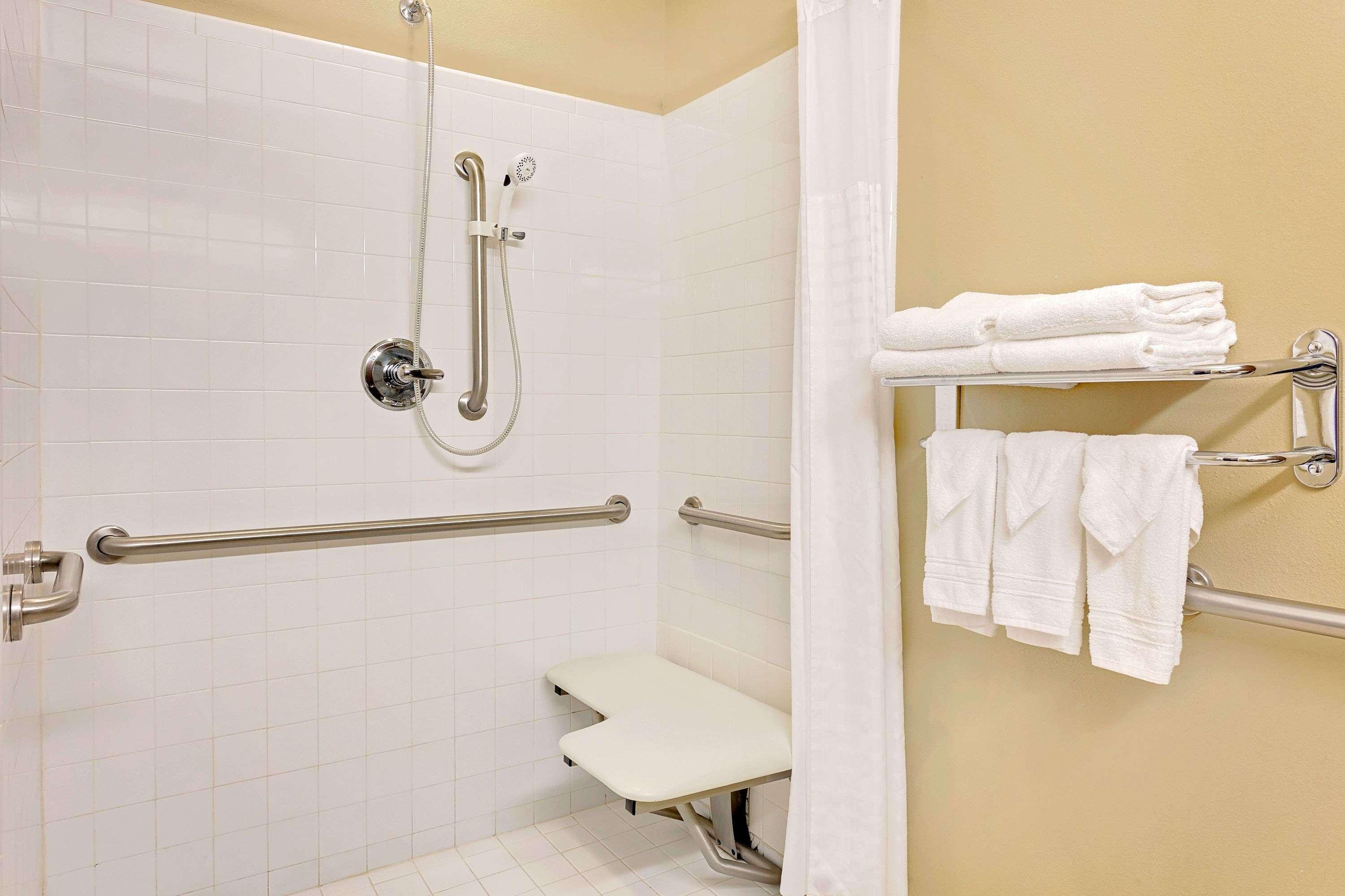 Microtel By Wyndham Perry National Fairground Area I-75 Eksteriør bilde